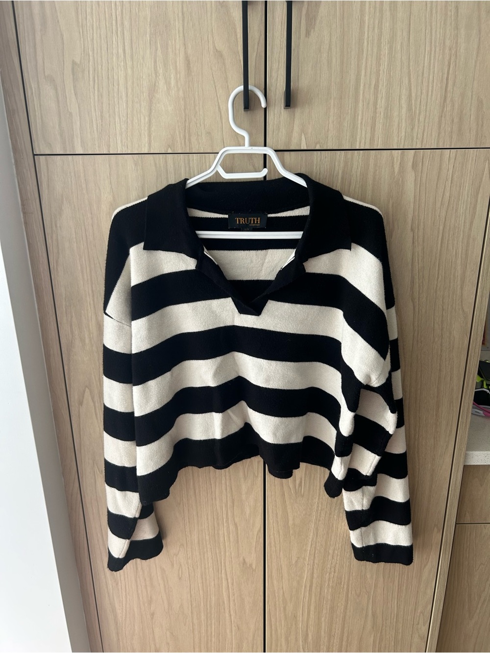 TRUTH Black & White Striped Collared Pullover